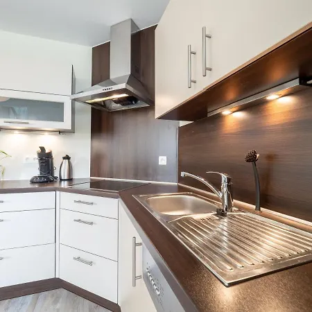 Zollhaus Apartman *